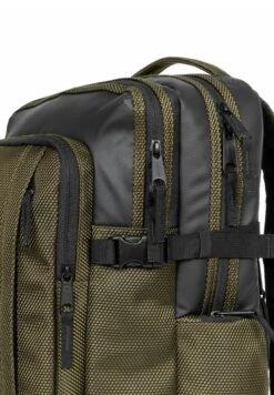 Eastpak Tecum - Sac À Dos - Cnnct Army 11 Eastpak Tecum - Sac À Dos - Cnnct Army -Eastpak Promos Magasin 131dff1355514b86b9fb4703be152726