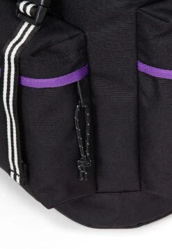 Eastpak Varsity Top - Sac À Dos - Varsity Black -Eastpak Promos Magasin 216fce05a3624bdcab8325394d5a44d7