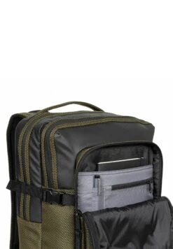 Eastpak Tecum - Sac À Dos - Cnnct Army 9 Eastpak Tecum - Sac À Dos - Cnnct Army -Eastpak Promos Magasin 26a589b3260644c0aa928fa6cab0fe1e