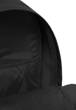 Eastpak Sac À Dos - Black 8 Eastpak Sac À Dos - Black -Eastpak Promos Magasin 52b6df94efa641d7a588d0dd7f68d279