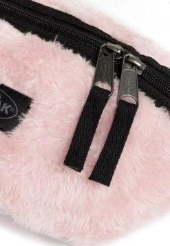 Eastpak Springer - Sac Banane - Fuzzy Pink -Eastpak Promos Magasin 9610c84695fe498cb7f4a60ce33fbaef