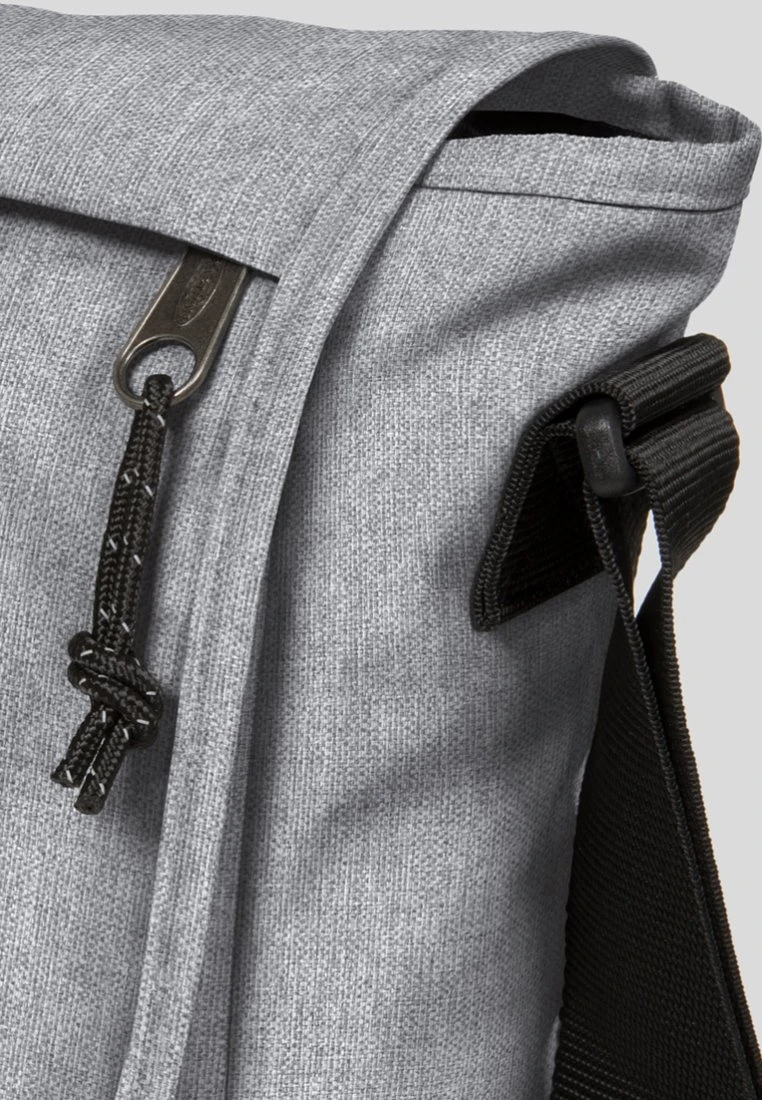 Eastpak Core Colors/Authentic - Sac Bandoulière - Sunday Grey 5 Eastpak Core Colors/Authentic - Sac Bandoulière - Sunday Grey – Image 5