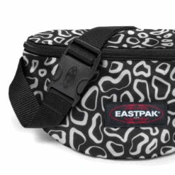 Eastpak Banane Springer 2 Litres Eightimals Black 7 Eastpak Banane Springer 2 Litres Eightimals Black -Eastpak Promos Magasin banane springer 2 litres eightimals black 3