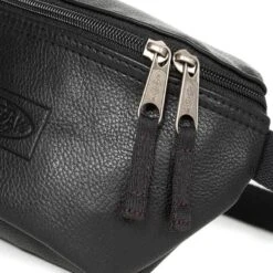 Eastpak Banane Springer 2 Litres Grained Black -Eastpak Promos Magasin banane springer 2 litres grained black 4