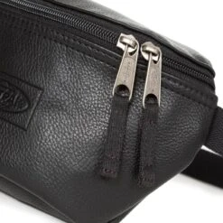 Eastpak Banane Springer 2 Litres Grained Black2 -Eastpak Promos Magasin banane springer 2 litres grained black2 3