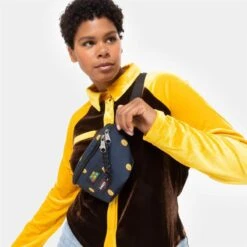 Eastpak Banane Springer 2 Litres Mario Navy 13 Eastpak Banane Springer 2 Litres Mario Navy -Eastpak Promos Magasin banane springer 2 litres mario navy 4