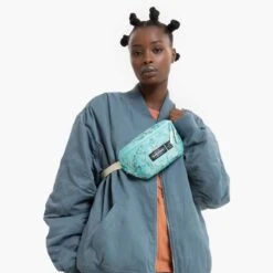 Eastpak Banane Springer 2 Litres Van Gogh Blue -Eastpak Promos Magasin banane springer 2 litres van gogh blue 3