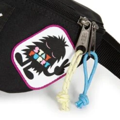 Eastpak Banane Springer Edition Limitée 2 Litres Jeremyville Patch -Eastpak Promos Magasin banane springer edition limitee 2 litres jeremyville patch 2