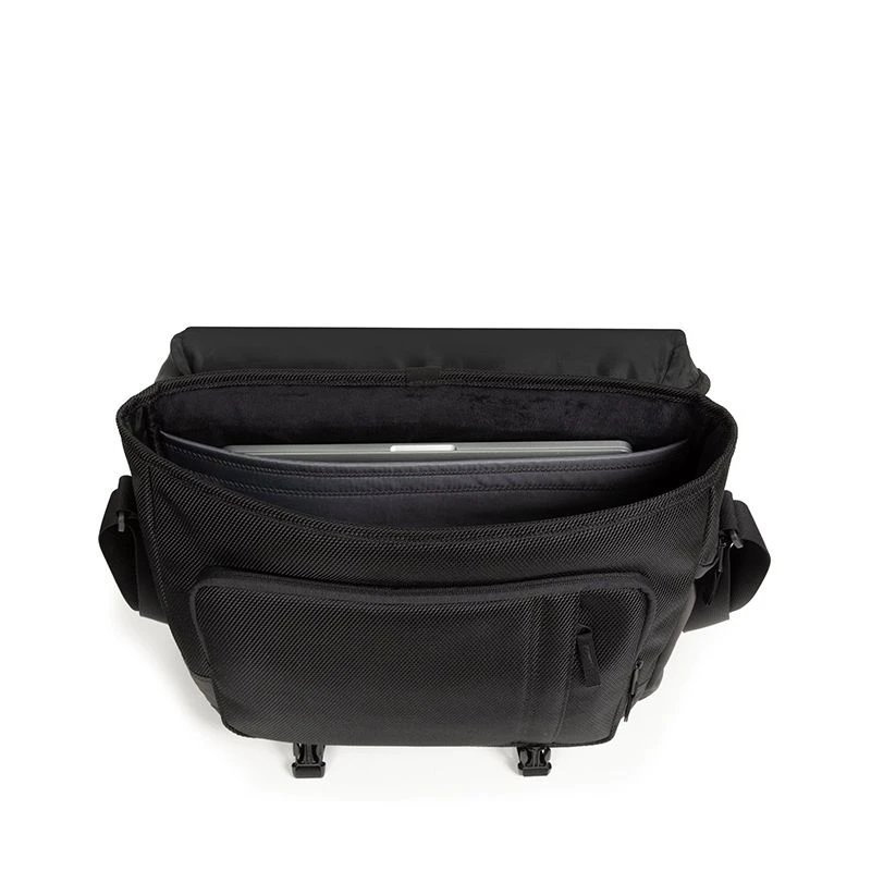 Eastpak Besace Bonell 16 Pouces 30 Cm Cnnct Coat 2 Eastpak Besace Bonell 16 Pouces 30 Cm Cnnct Coat – Image 2