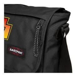 Eastpak Besace Delegate + 17 Pouces 38,5 Cm Kiss Brand -Eastpak Promos Magasin besace delegate 17 pouces 385 cm kiss brand 3