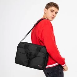 Eastpak Besace Tomsin 15 Pouces Black 7 Eastpak Besace Tomsin 15 Pouces Black -Eastpak Promos Magasin besace tomsin 15 pouces black 3