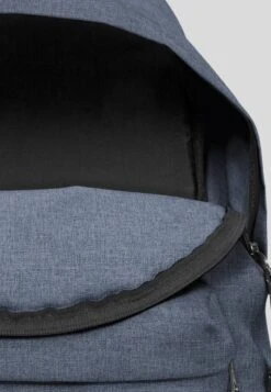 Eastpak Sac À Dos - Blue -Eastpak Promos Magasin dc6bb161132d4030a89804e199001cd3