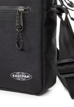 Eastpak The One - Sac Bandoulière - Storm Black -Eastpak Promos Magasin e36d310384b548c5b480902c02b429be