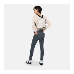 Eastpak Sac à Dos Orbit 10 Litres à Paillettes Metallic Pearl 7 Eastpak Sac à Dos Orbit 10 Litres à Paillettes Metallic Pearl -Eastpak Promos Magasin sac a dos orbit 10 litres a paillettes metallic pearl 3