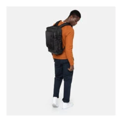 Eastpak Sac à Dos Ordinateur 15 Pouces Tecum L 22 Litres CNNCT Coat -Eastpak Promos Magasin sac a dos ordinateur 15 pouces tecum l 22 litres cnnct coat 5