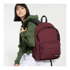 Eastpak Sac à Dos Ordinateur Out Of Office 27 Litres Crafty Wine -Eastpak Promos Magasin sac a dos ordinateur out of office 27 litres crafty wine 4