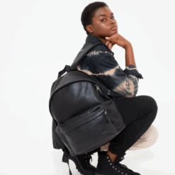 Eastpak Sac à Dos Padded Pak'R 24 Litres Grained Black2 -Eastpak Promos Magasin sac a dos padded pak r 24 litres grained black2 2