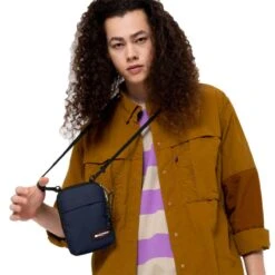 Eastpak Sac Bandoulière Buddy 0.5 Litres Ultra Marine -Eastpak Promos Magasin sac bandouliere buddy 05 litres ultra marine 3